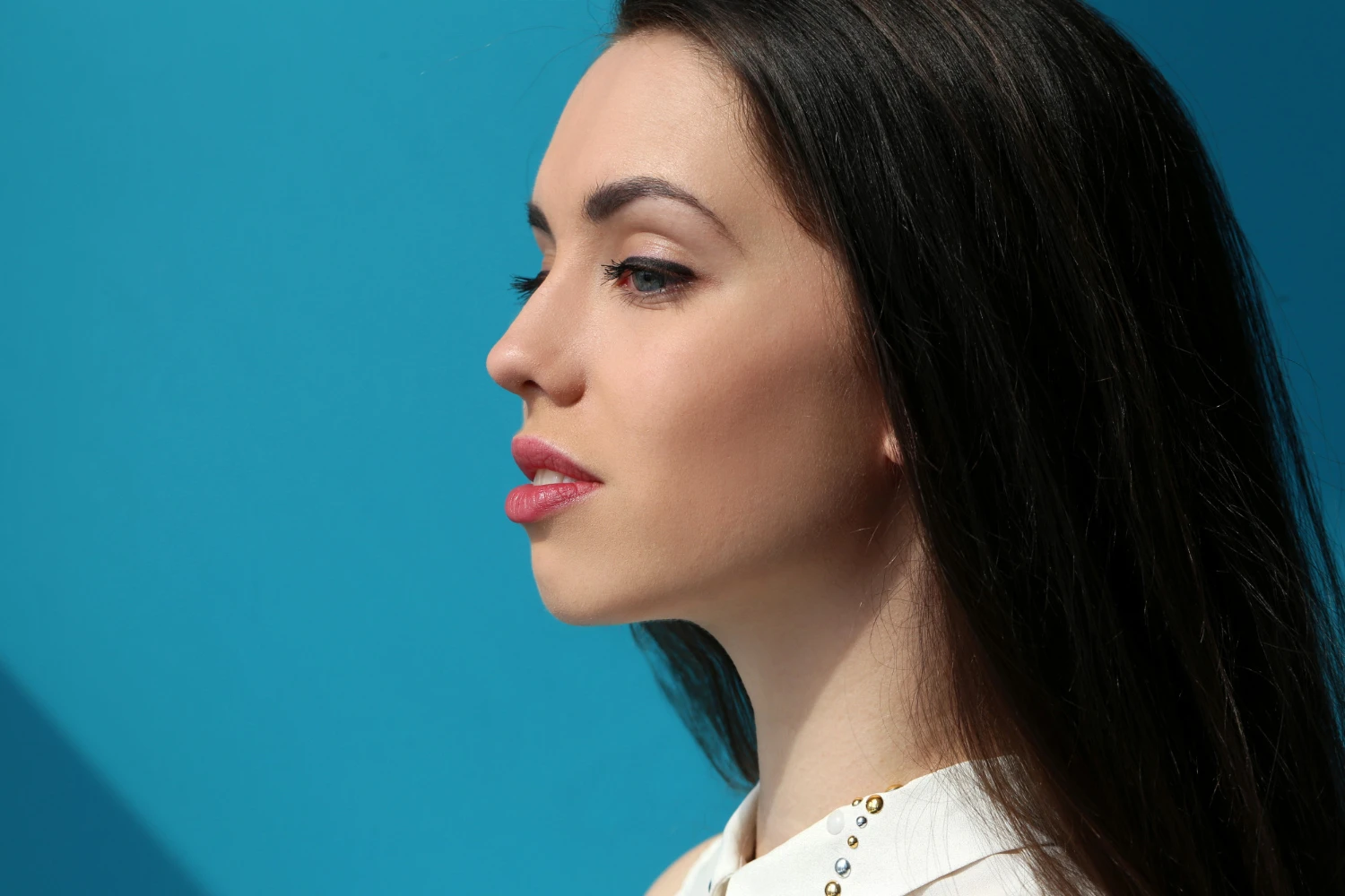 Rinoplastica vs perfilación de nariz con Ácido Hialurónico